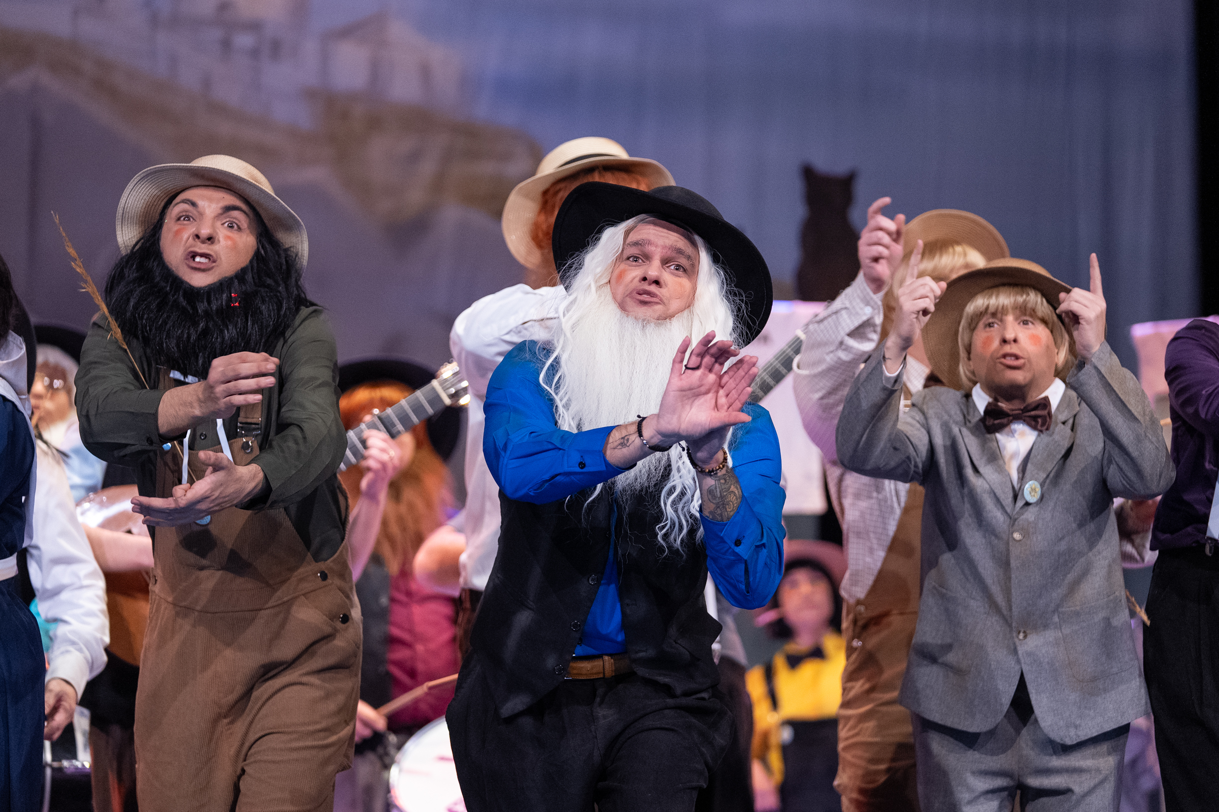 Chirigota, Los Amish del mono fuimos a por piononos (La decepción) - Semifinales