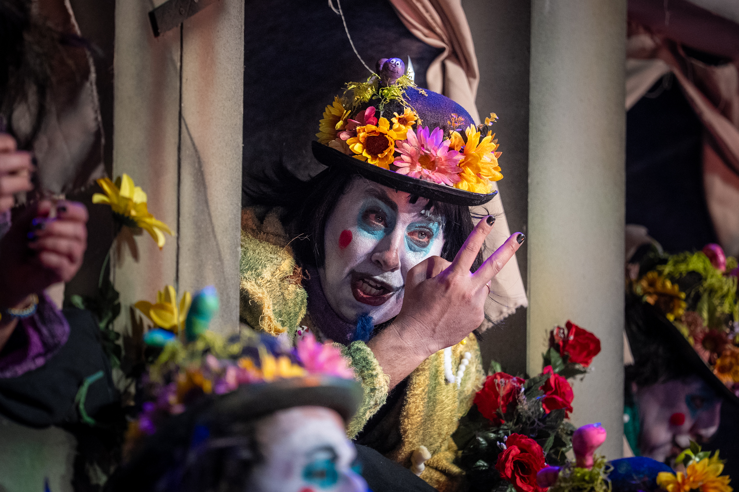 Chirigota, Los que la tienen de mármol - Preliminares