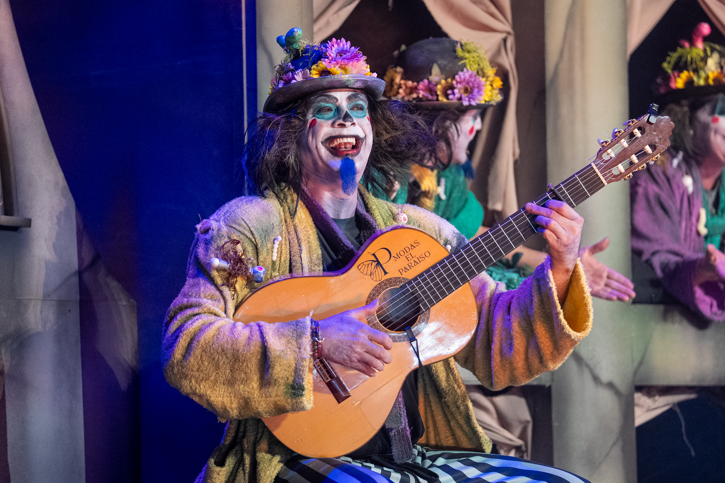 Chirigota, Los que la tienen de mármol - Preliminares