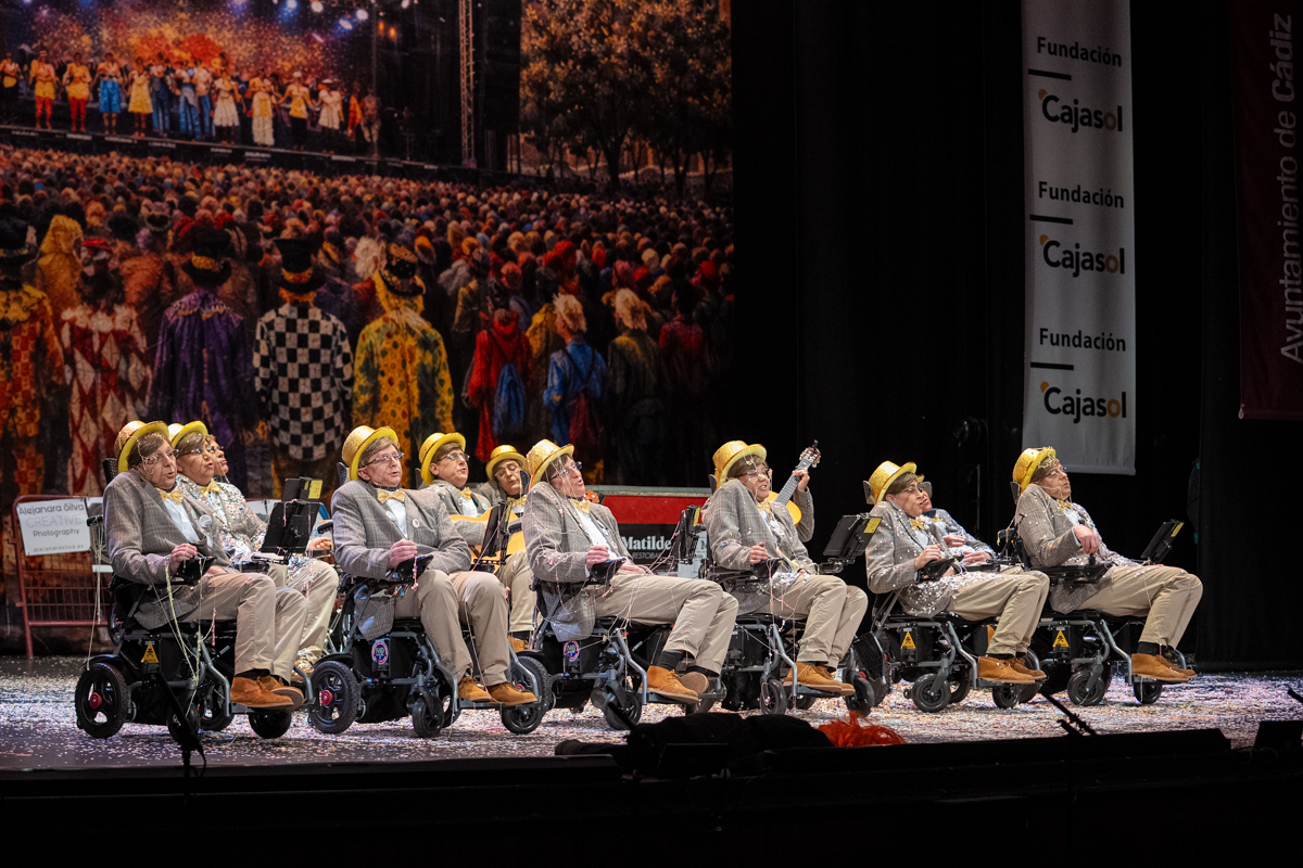 Chirigota, Una chirigota en teoría - Gran Final