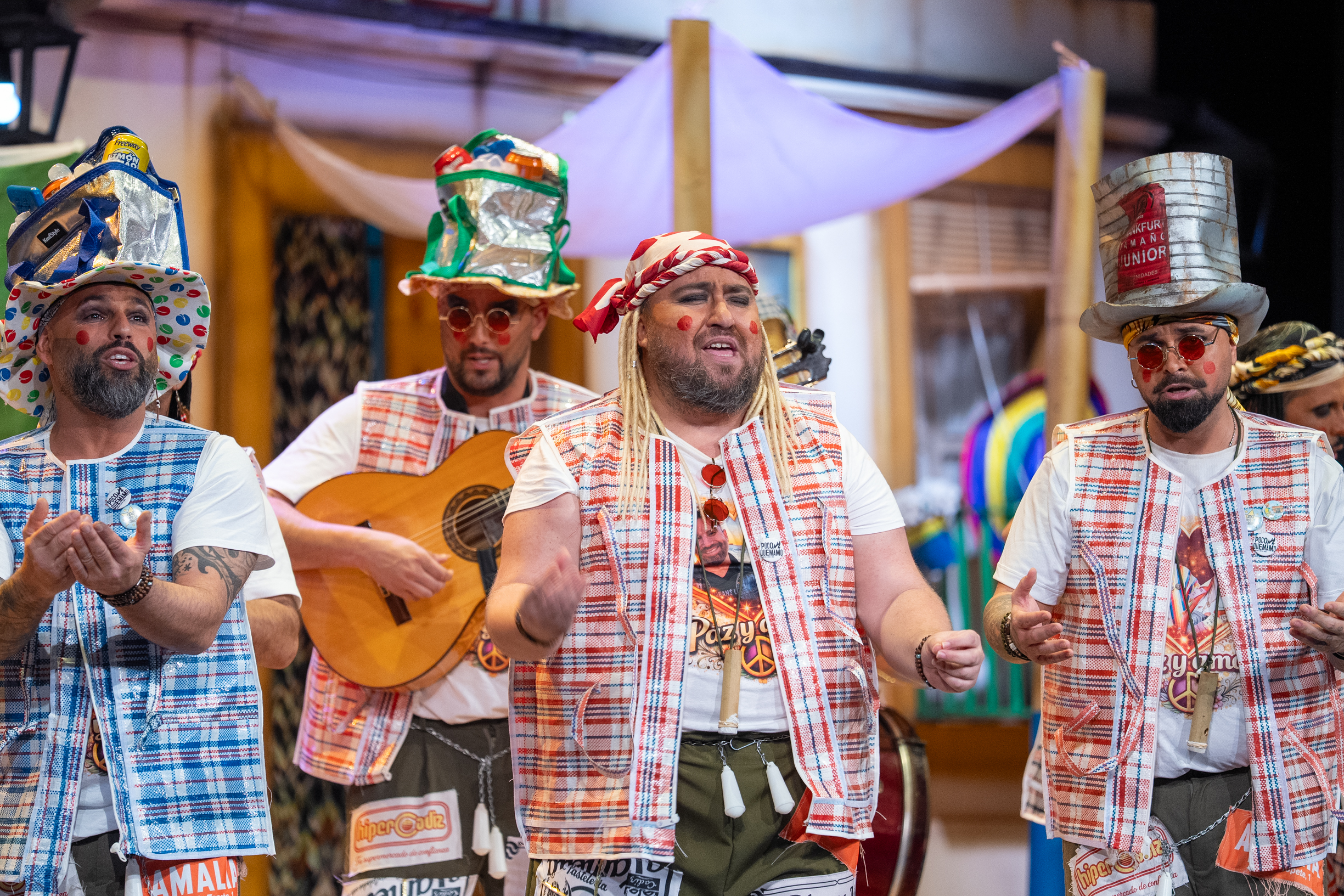 Chirigota, Los camper del sur - Cuartos