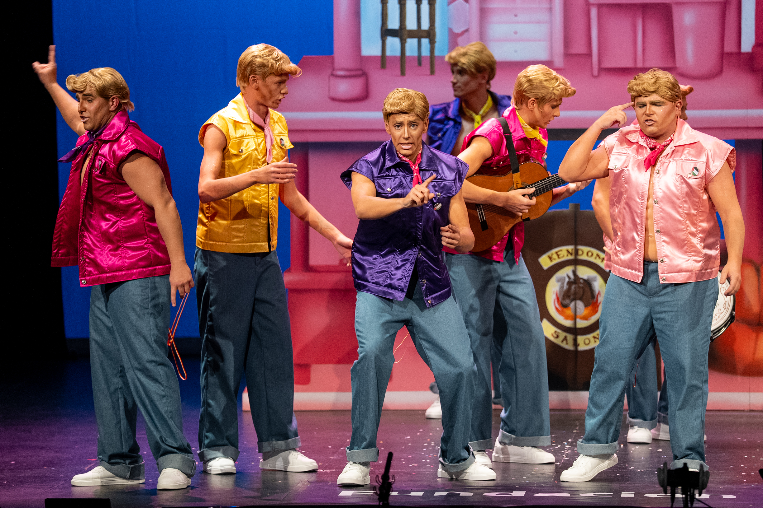 Chirigota, Los Ken, una chirigota en deconstrucción - Preliminares