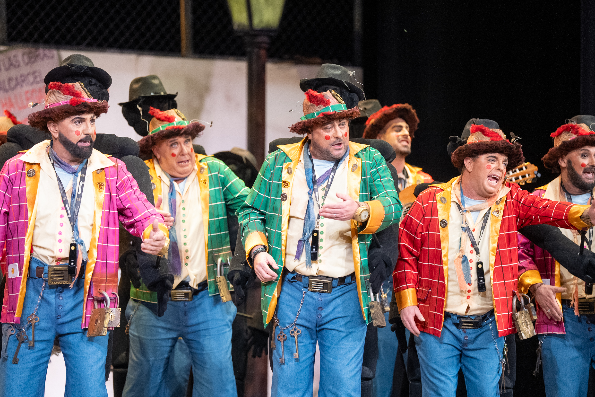 Chirigota, Piensa mal y acertarás (Los desconfiaos) - Cuartos