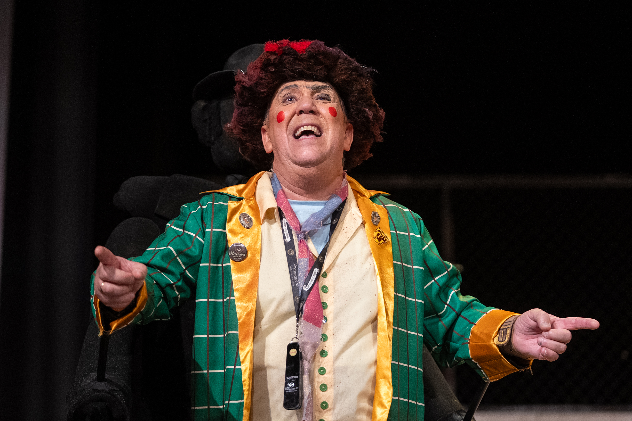 Chirigota, Piensa mal y acertarás (Los desconfiaos) - Cuartos