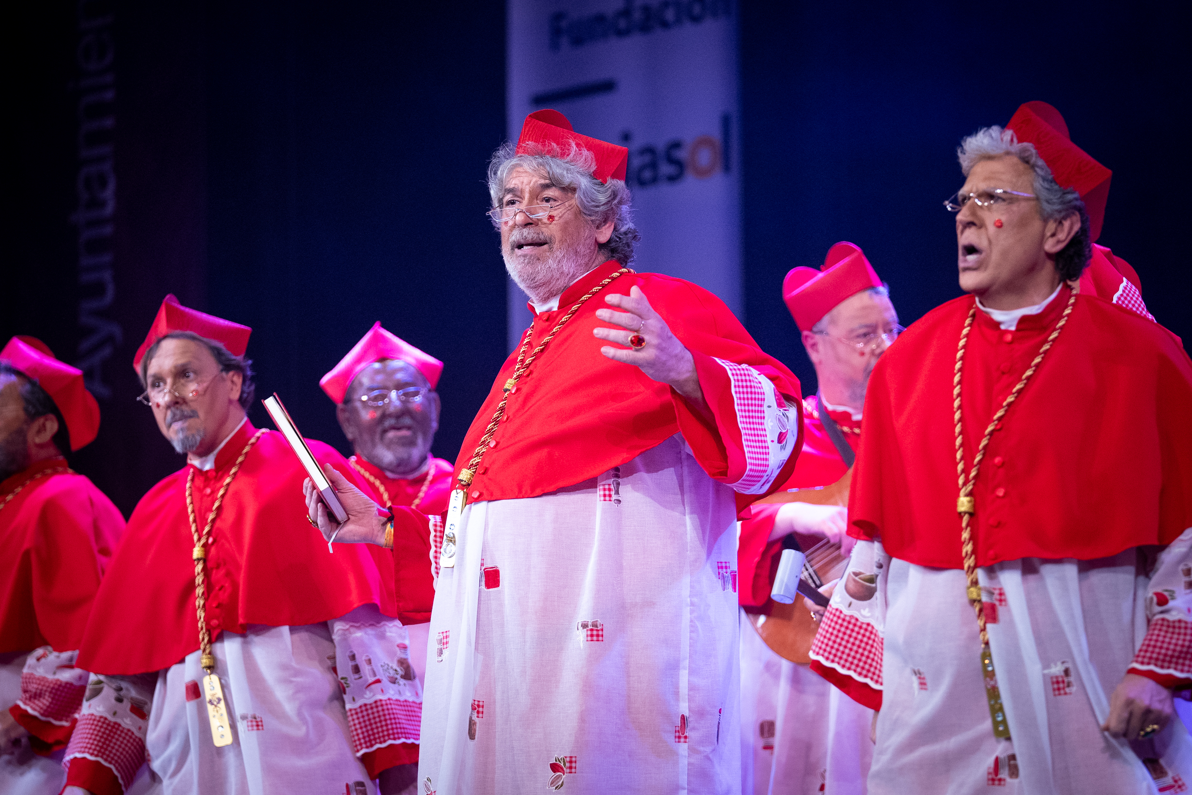 Chirigota, Los que van a coger papas - Semifinales