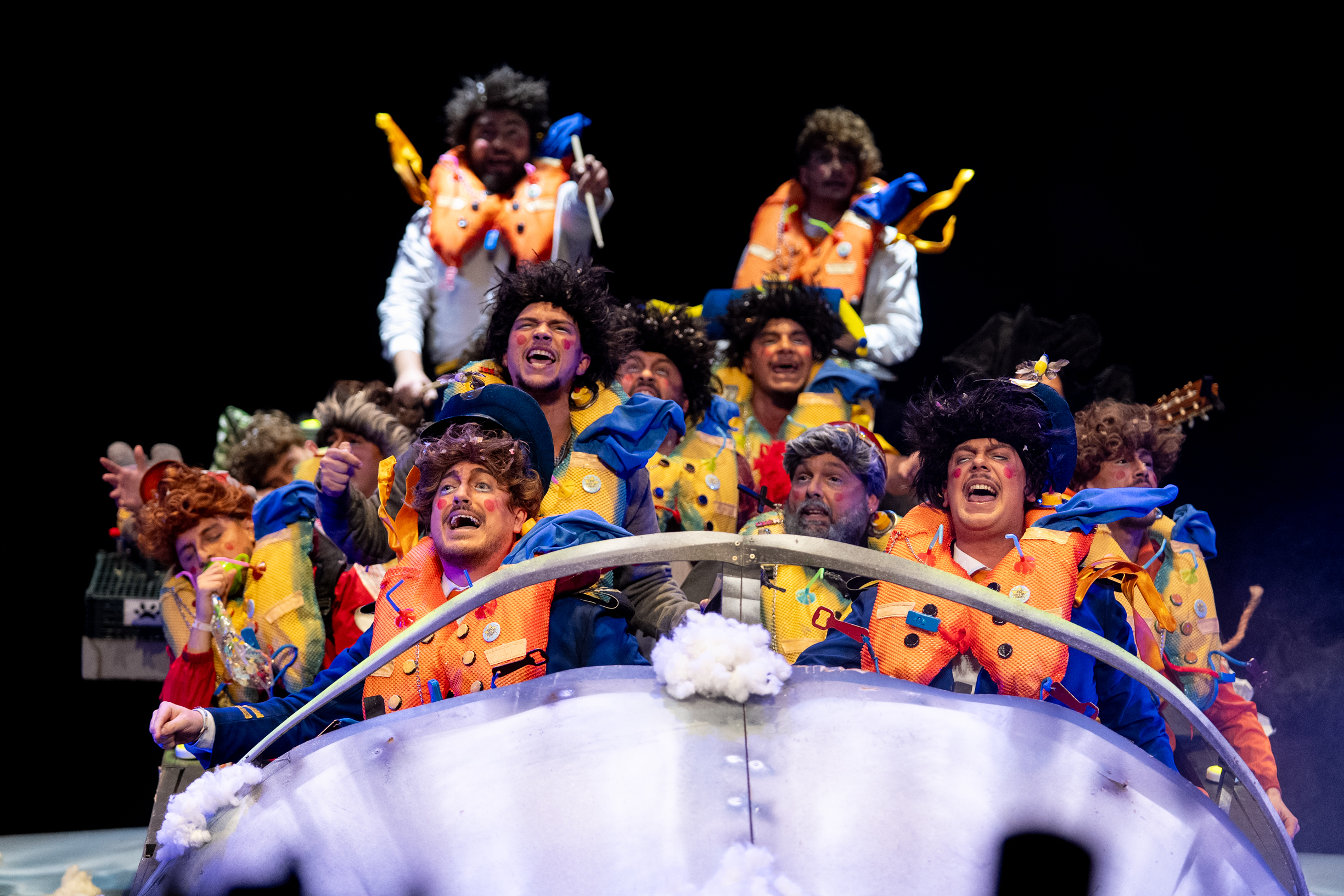 Chirigota, Seguimos cayendo mal - Cuartos