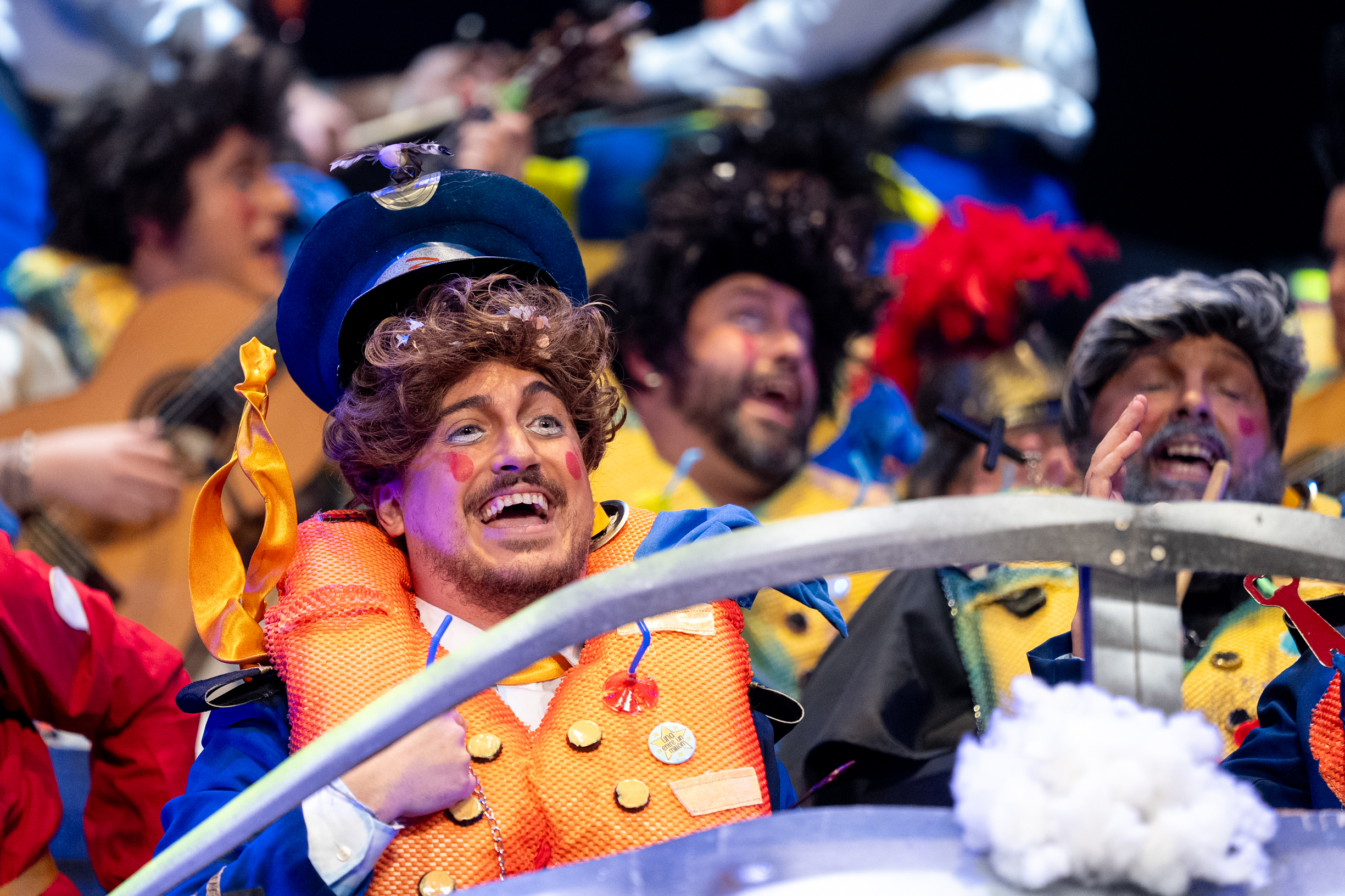 Chirigota, Seguimos cayendo mal - Cuartos