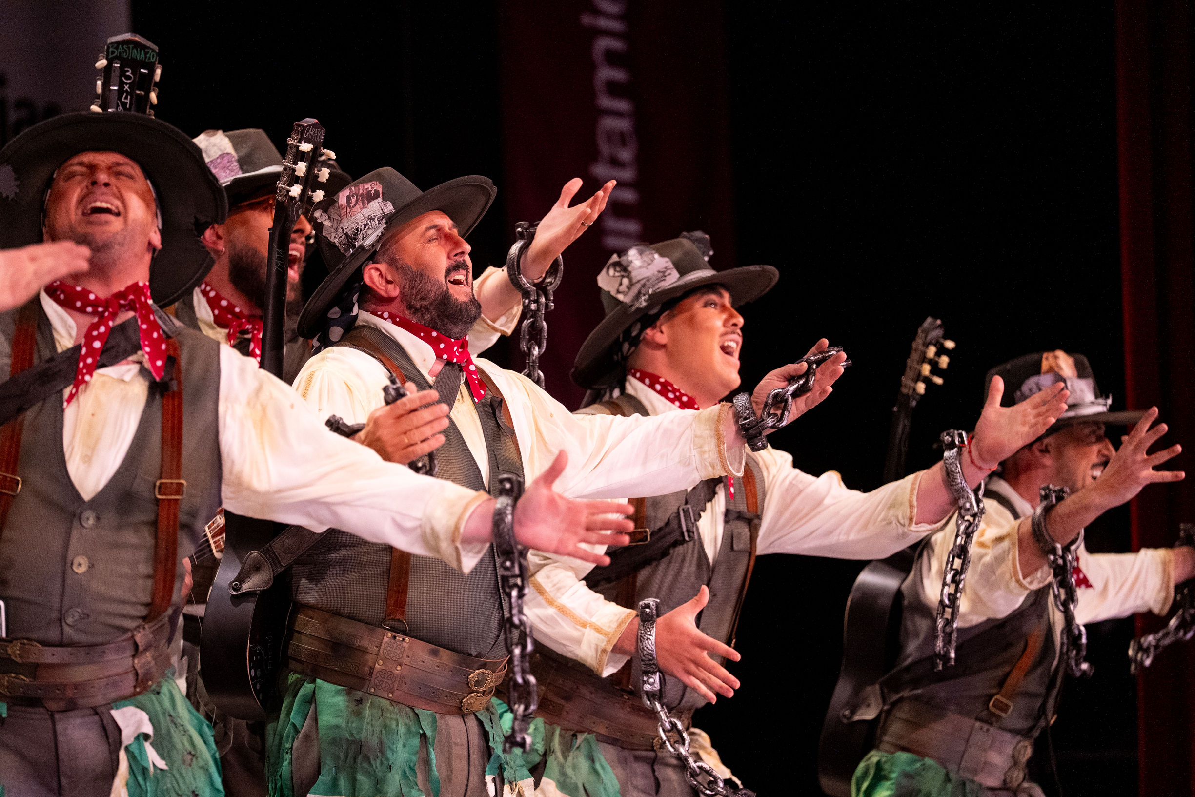 Comparsa, Sociedad Limitada - Preliminares