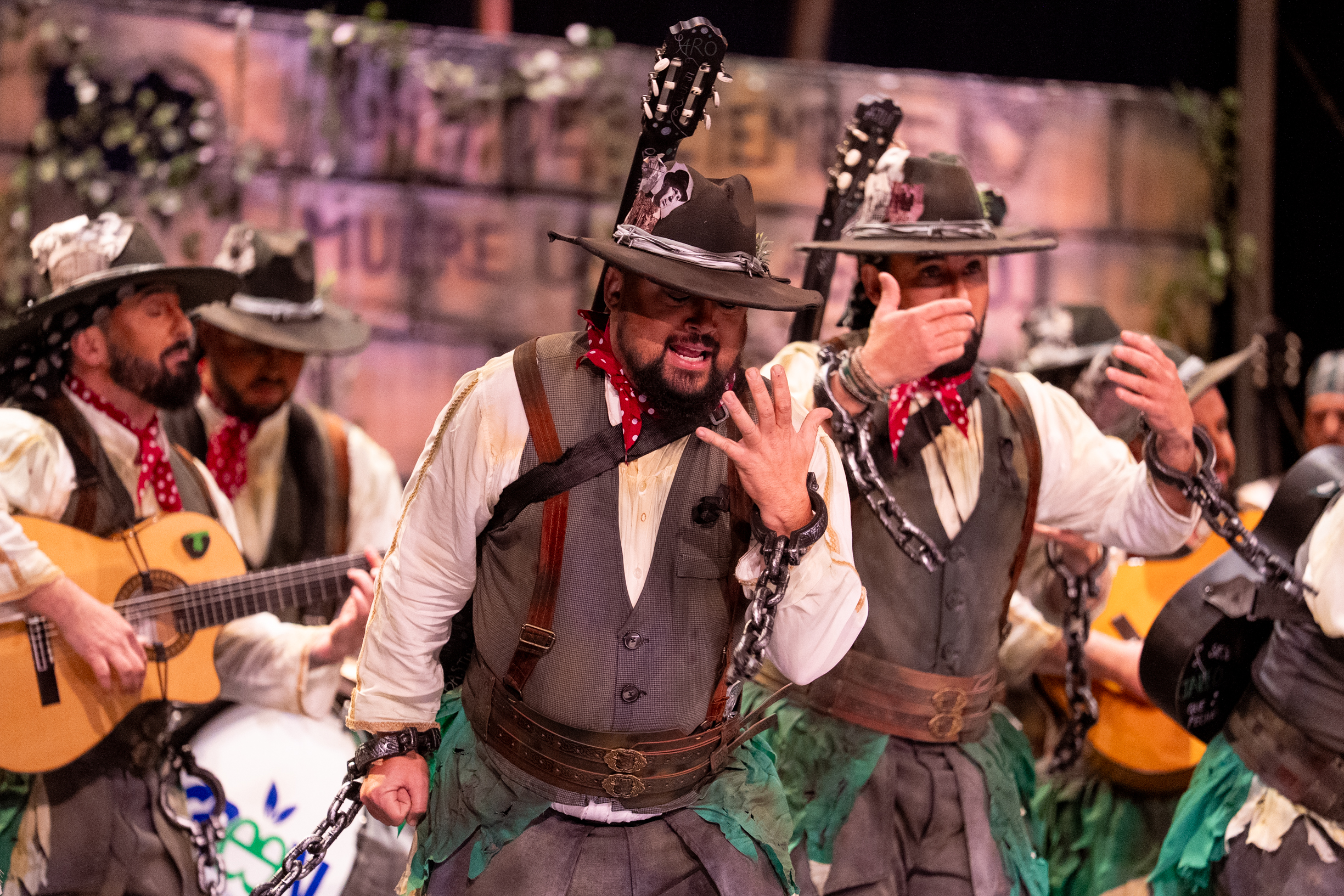 Comparsa, Sociedad Limitada - Preliminares