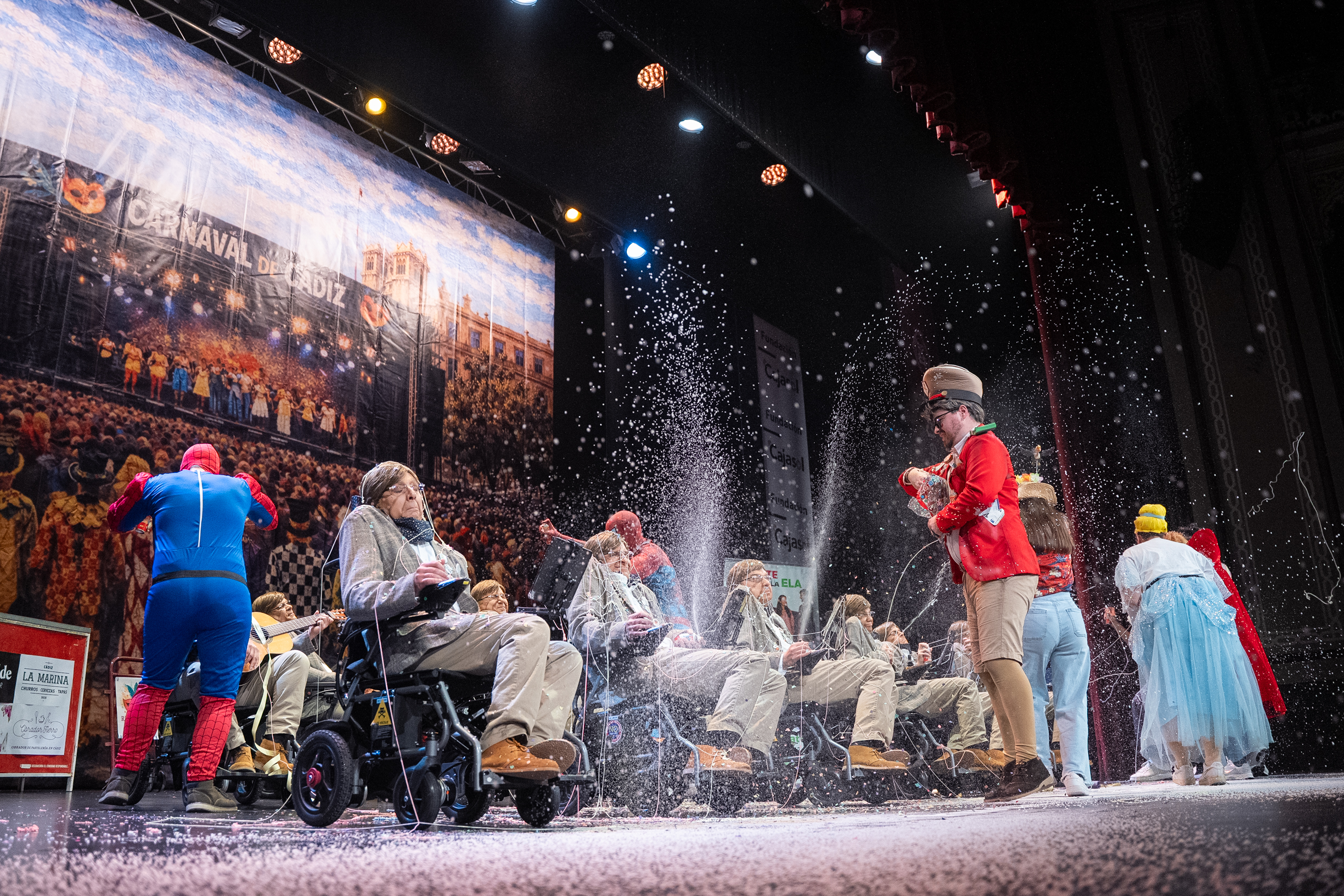 Chirigota, Una chirigota en teoría - Semifinales