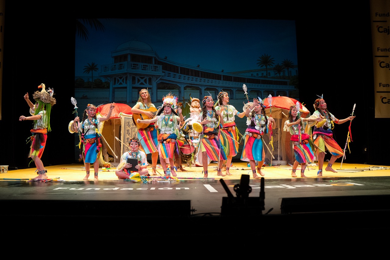 Chirigota infantil, Los pieles rojas de la caleta - Final