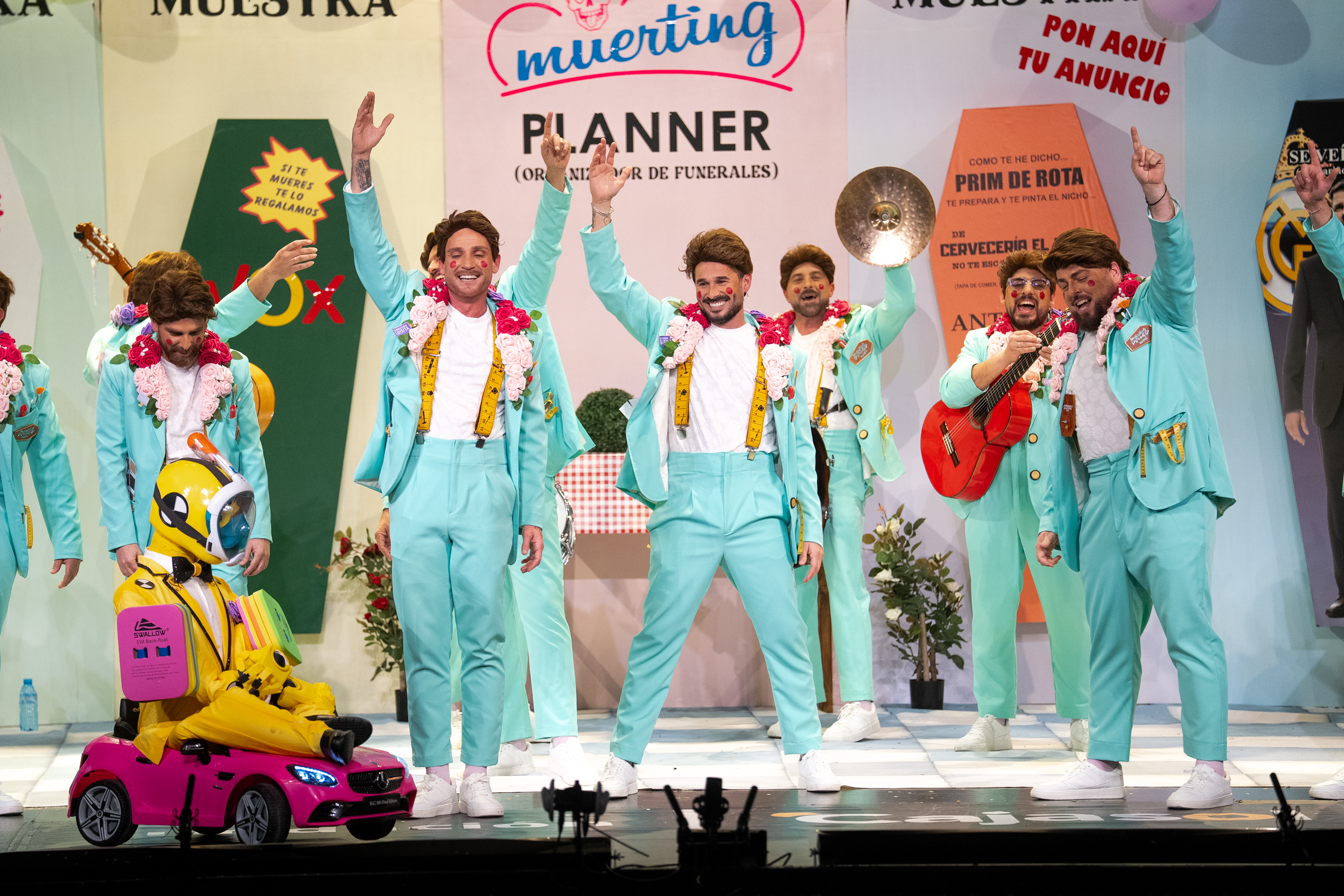 Chirigota, Los muerting planner, una chirigota pa to tus muertos - Cuartos