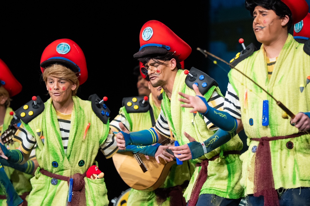 Chirigota juvenil, Cádiz: El videojuego - Semifinal