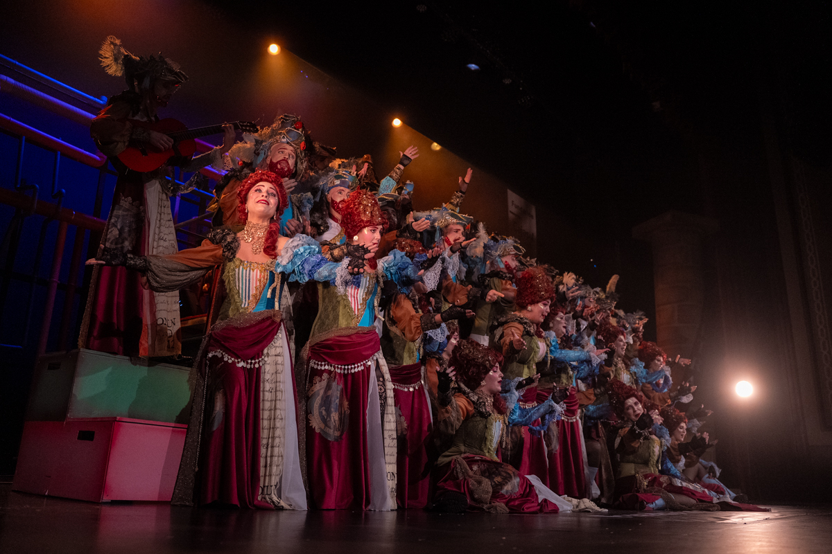 Coro, ADN - Gran Final