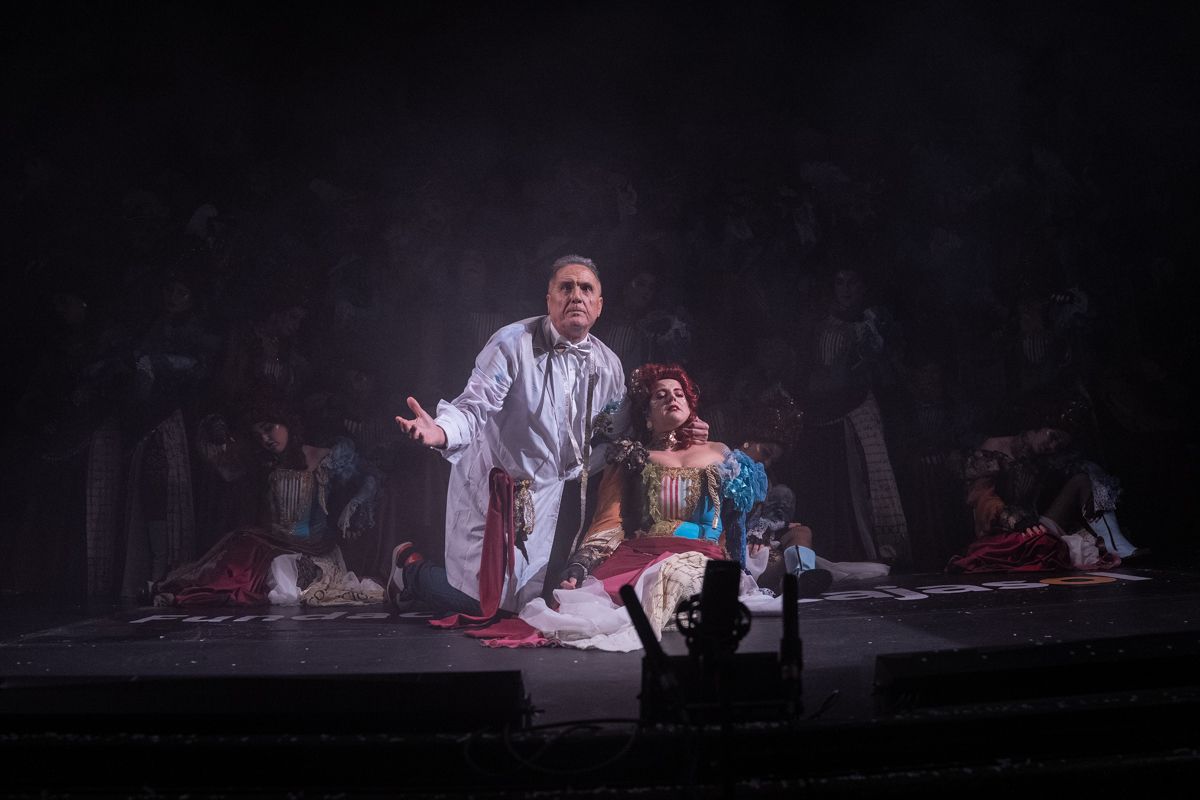 Coro, ADN - Gran Final