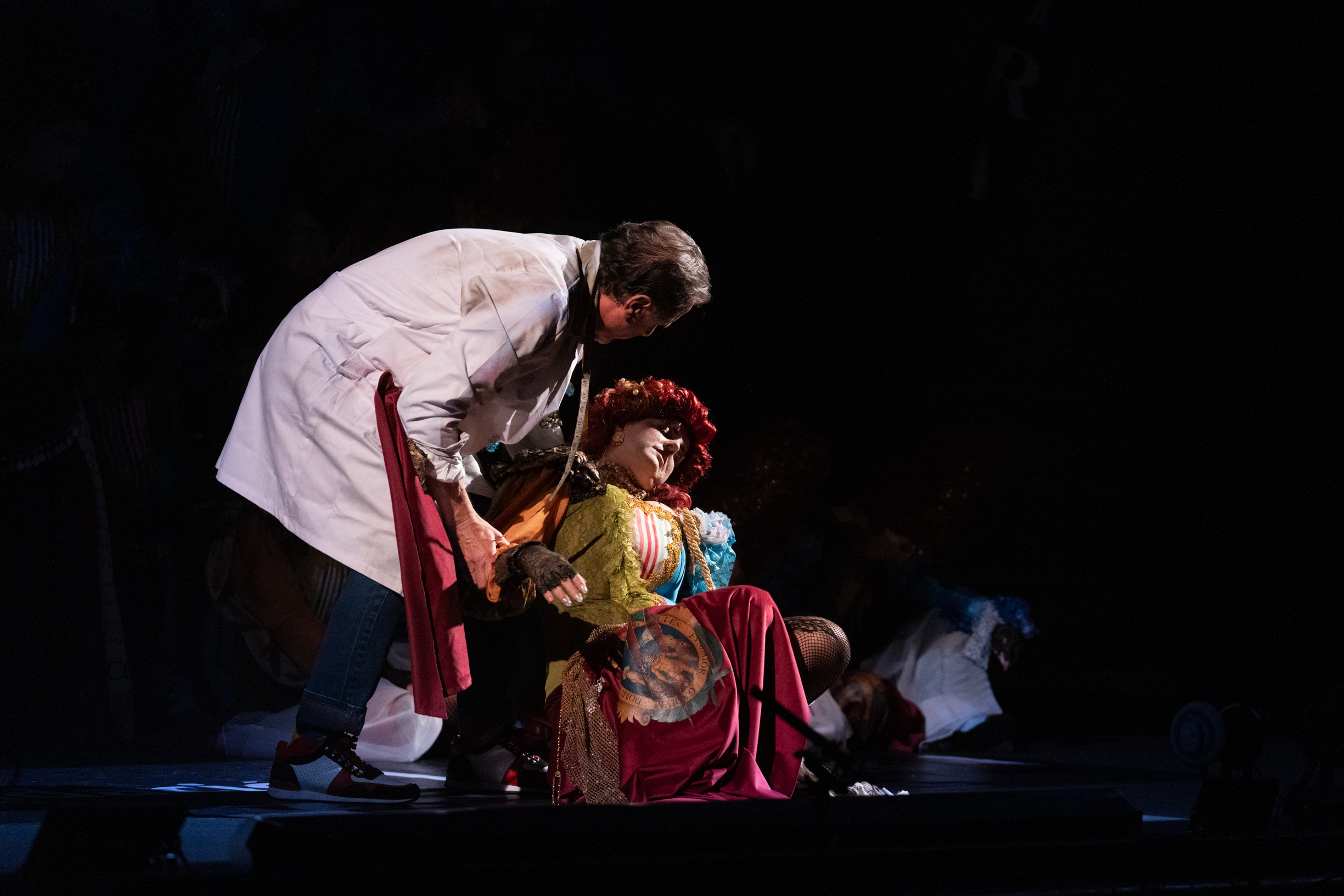 Coro, ADN - Preliminares