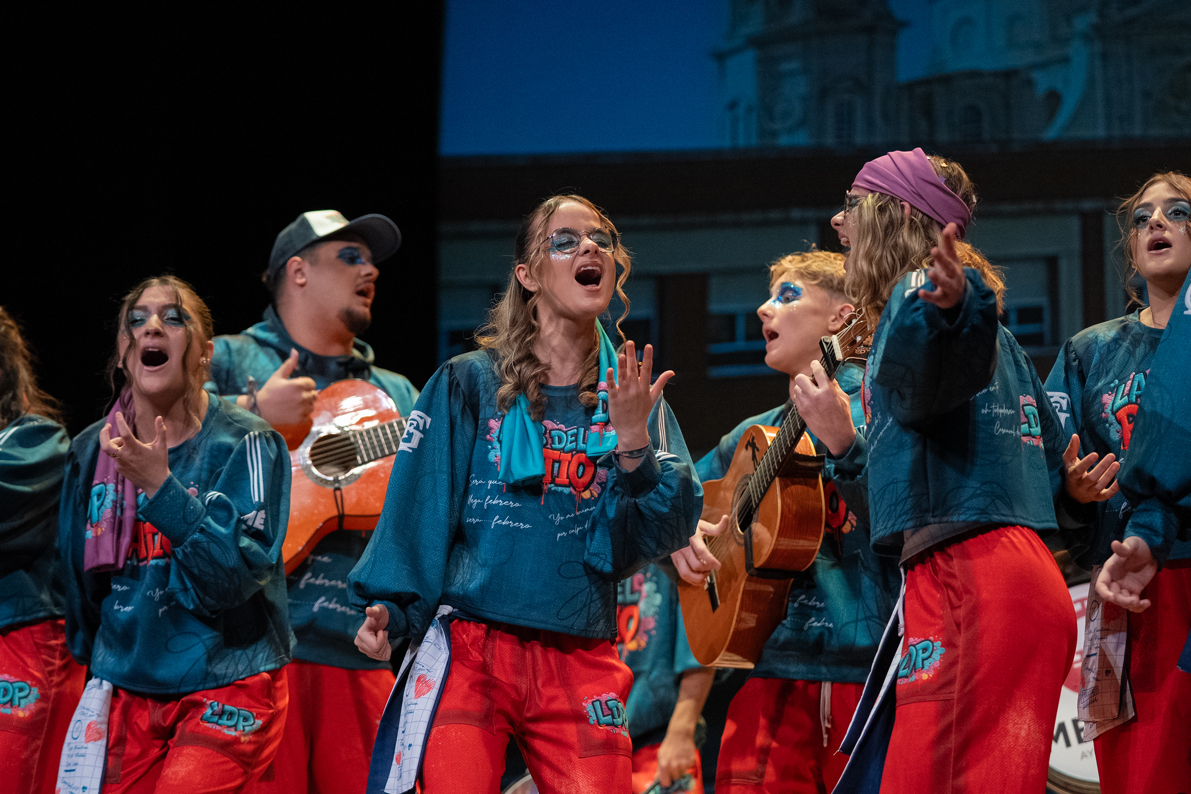 Comparsa juvenil - Las del patio - Final juvenil