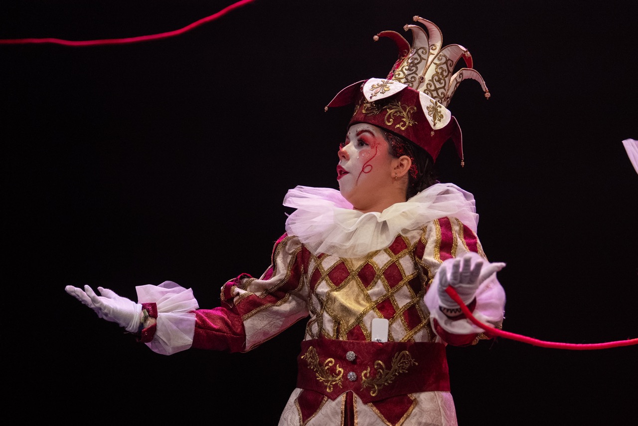 Comparsa infantil, El hilo rojo - Final