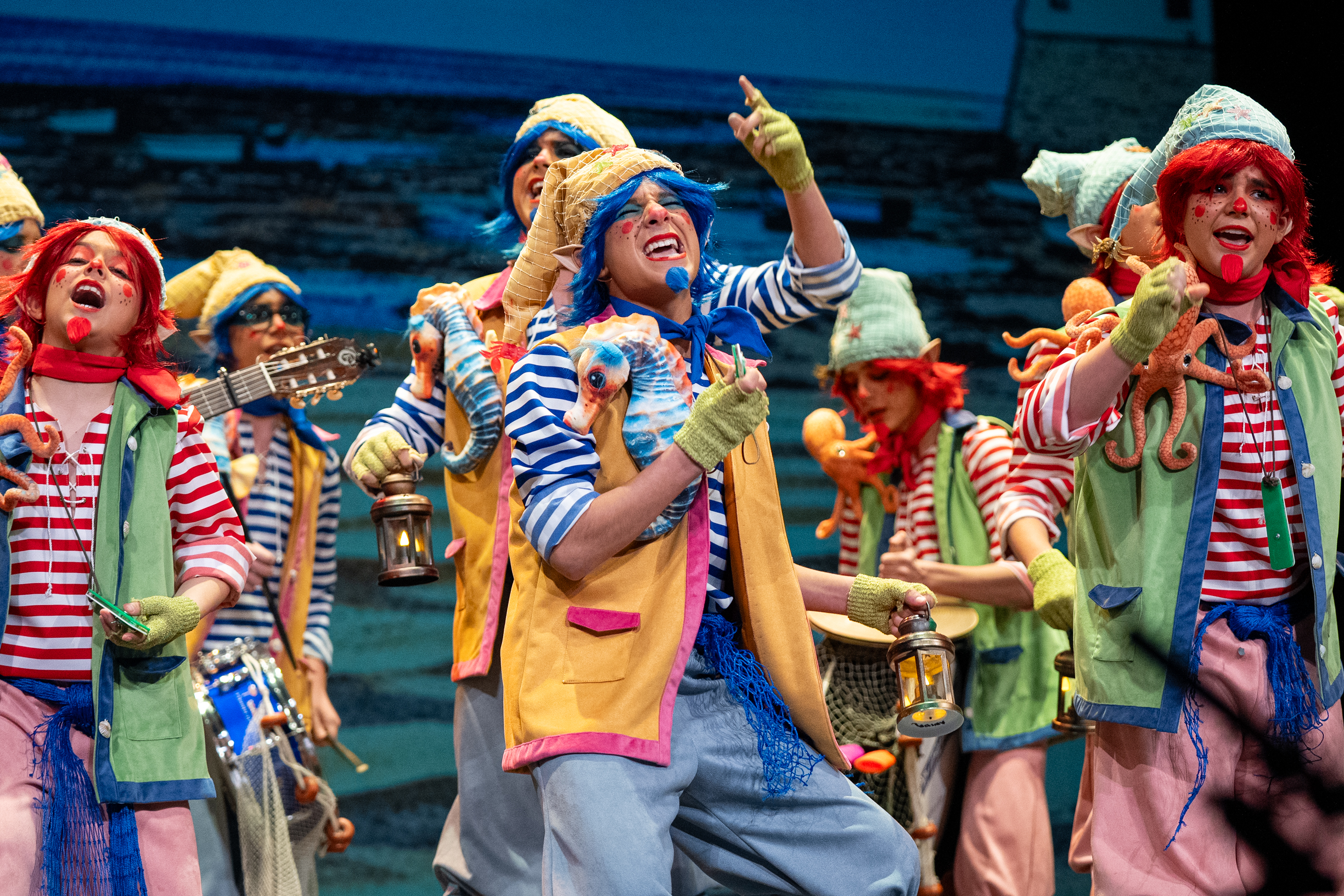 Chirigota juvenil, Los duendecillos de los dos castillos - Final juvenil