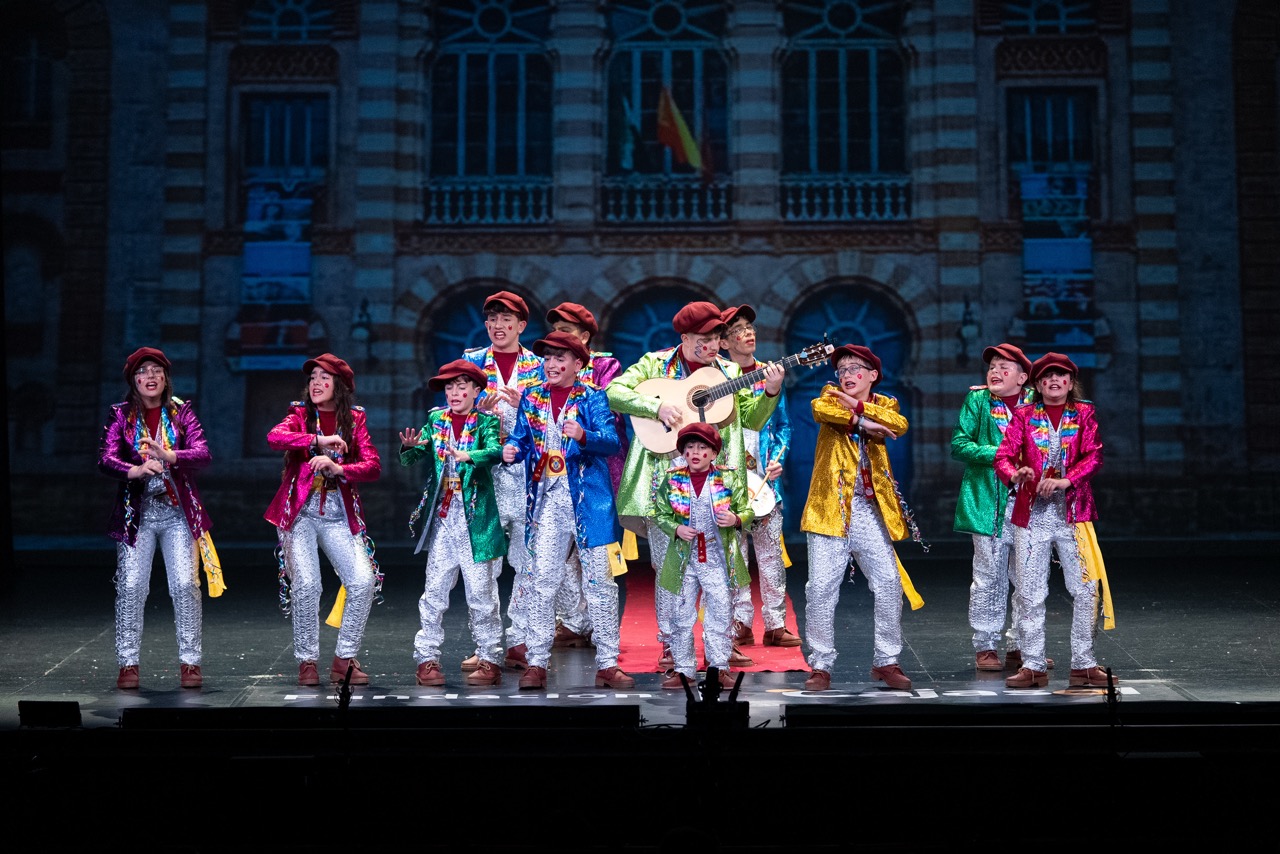 Chirigota infantil, Mi modelo... de chirigota - Final