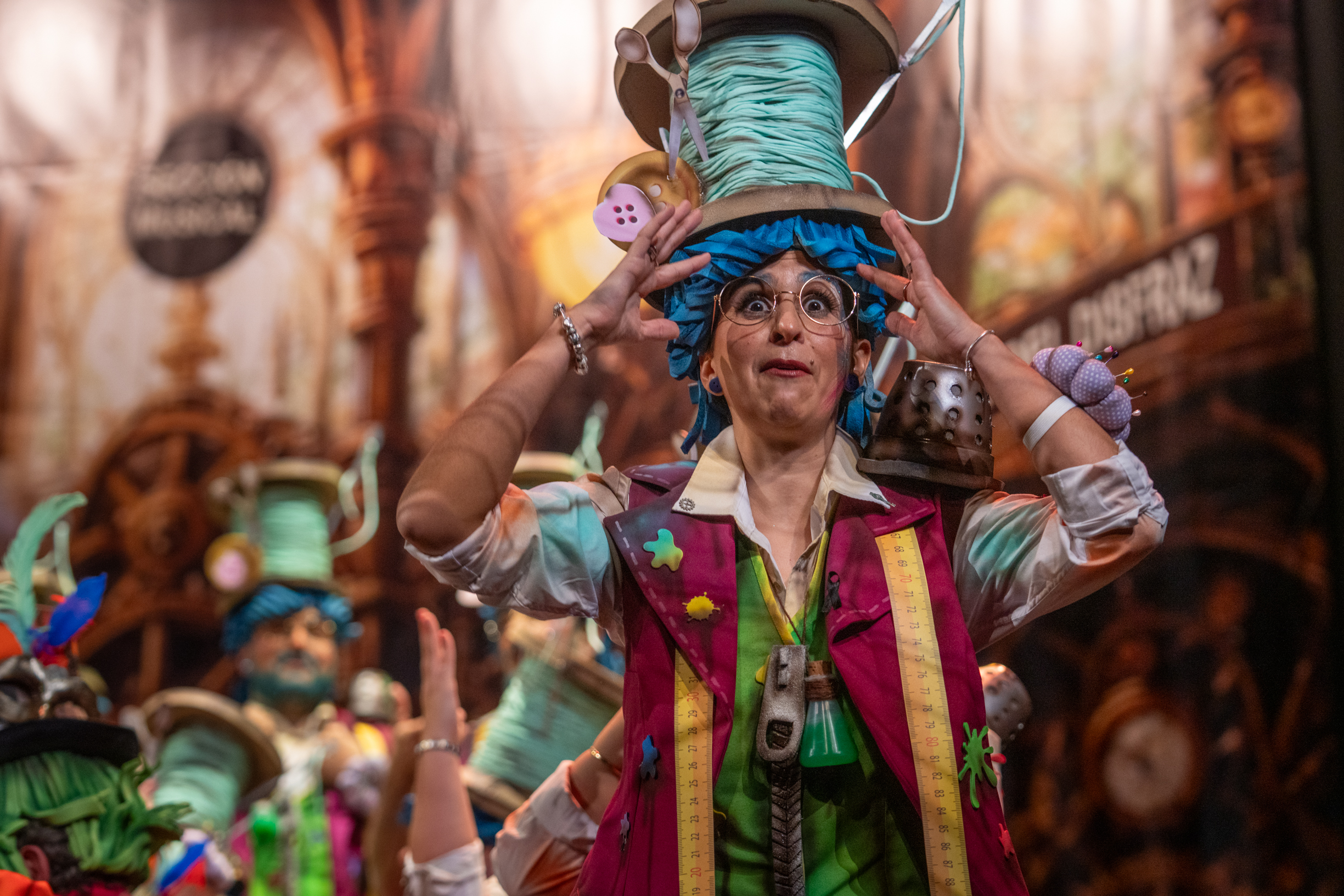 Coro, Dame veneno - Preliminares