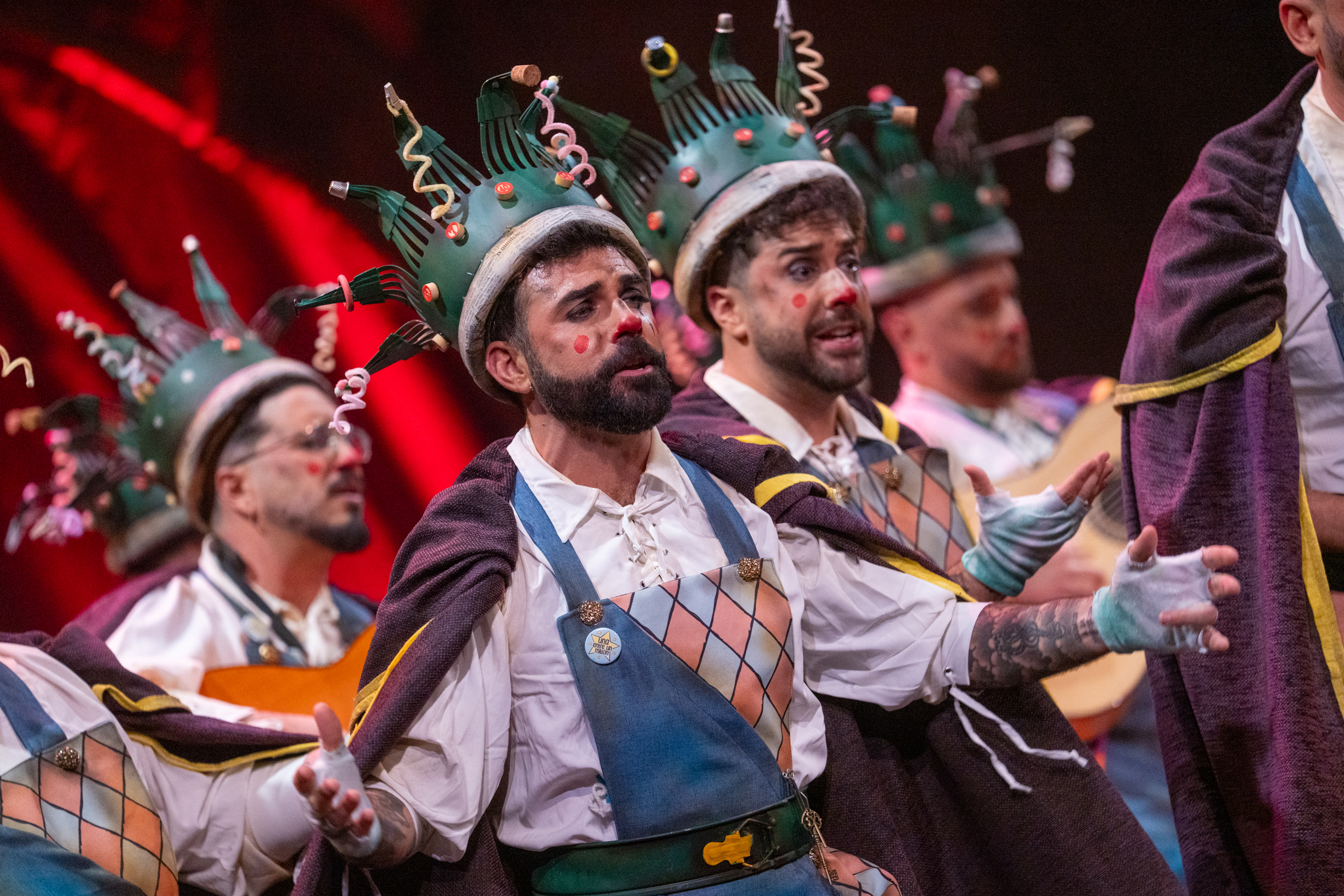 Comparsa, Los del escondite -Preliminares