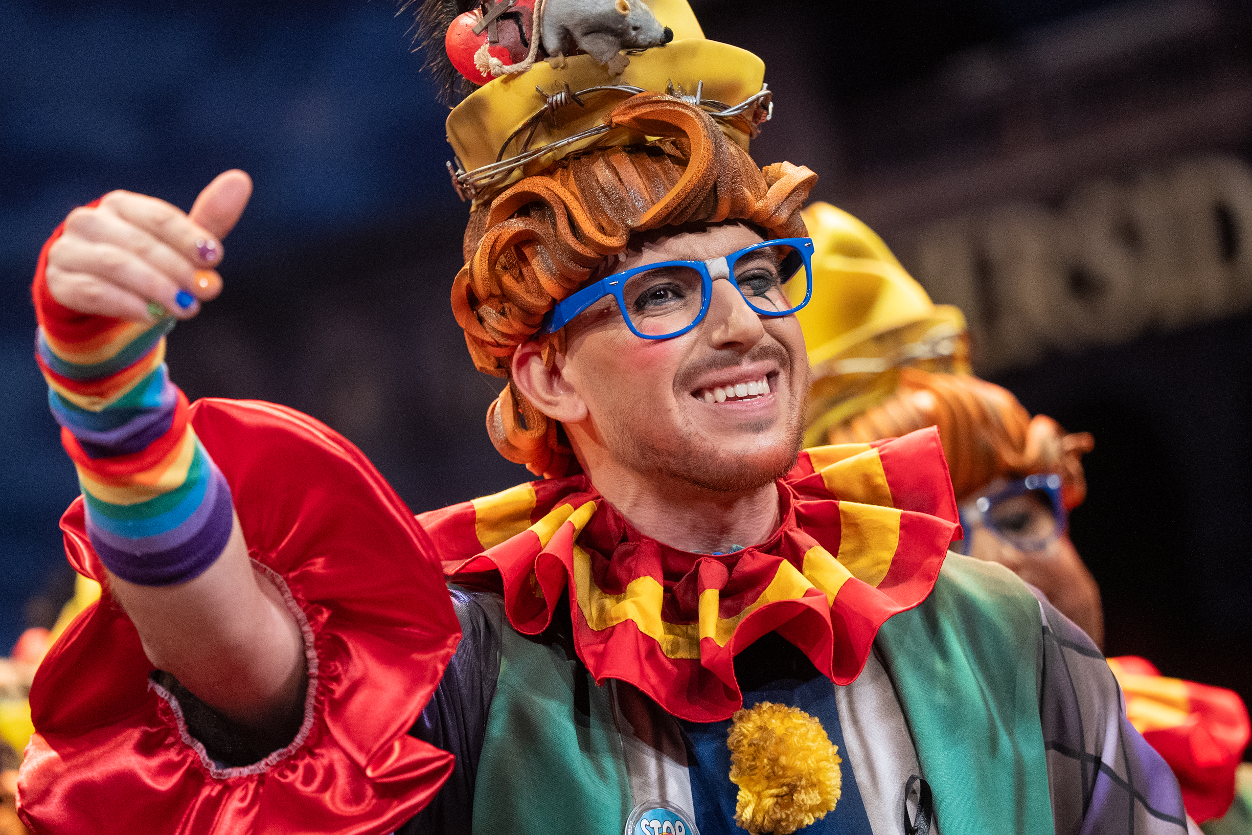 Comparsa, DUMBO - (El vecindario) - Preliminares