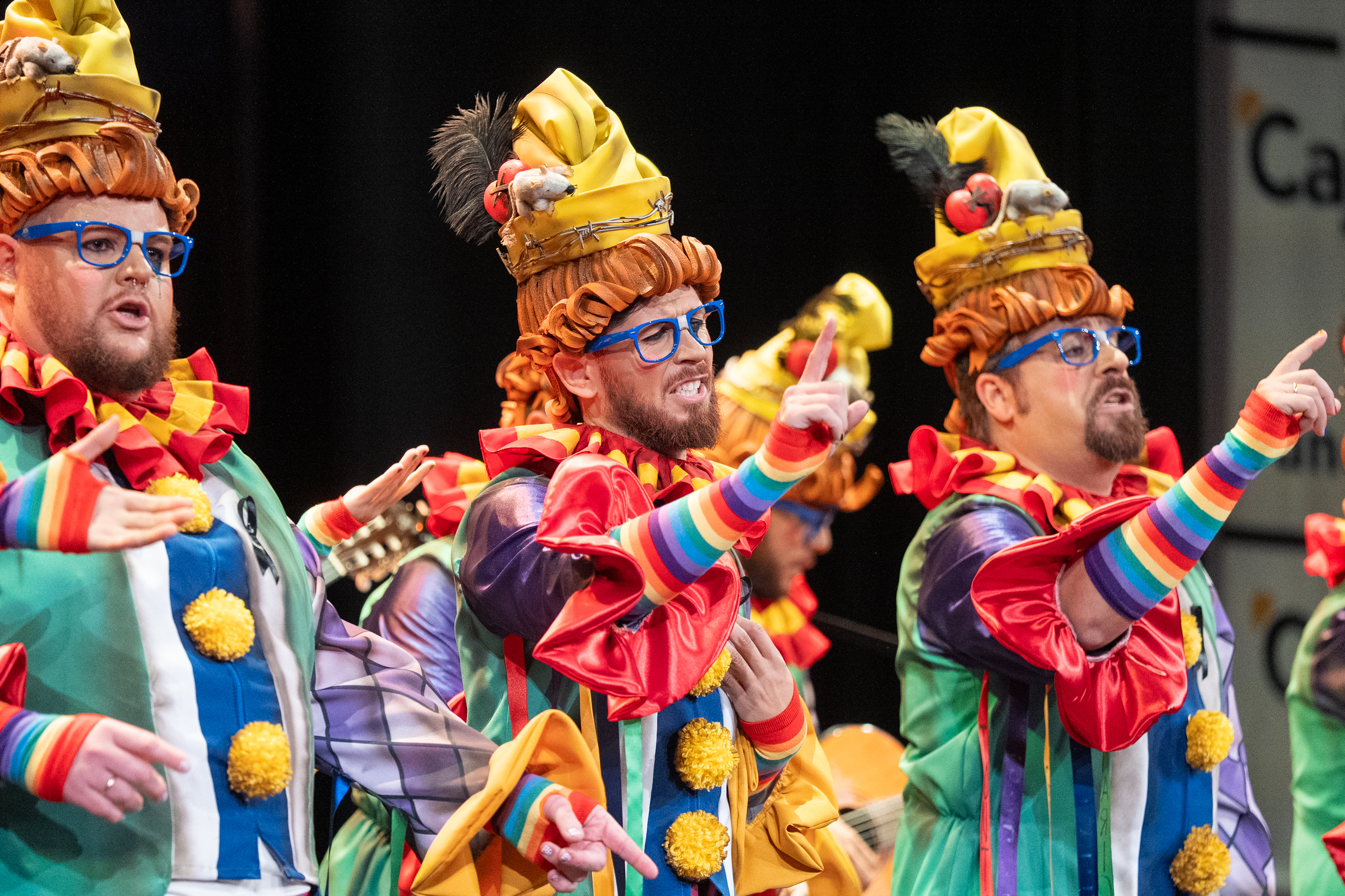 Comparsa, DUMBO - (El vecindario) - Preliminares