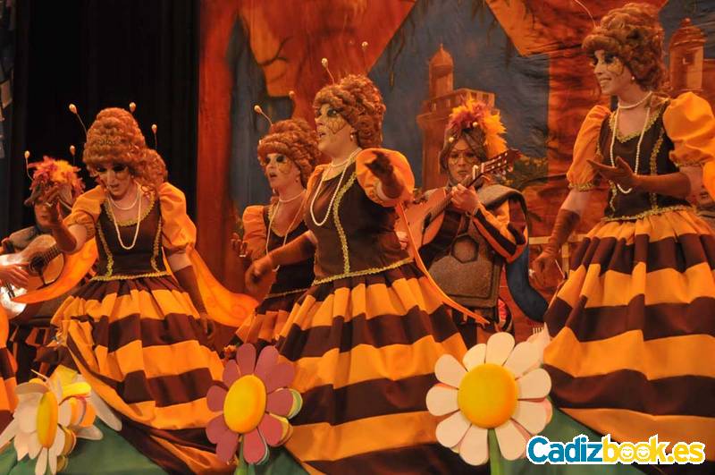 Las que viven como reinas Las que viven como reinas
