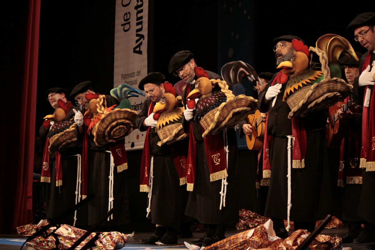 <h2>Cada cura con su gallo a cuesta</h2><br/>