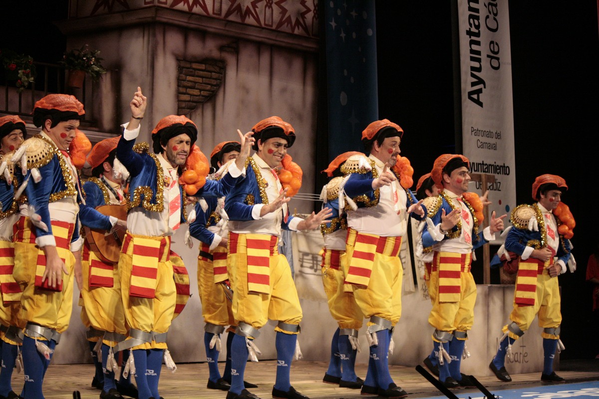 <h2>Catalanes, muy españoles en el puente de el pilar</h2><br/>