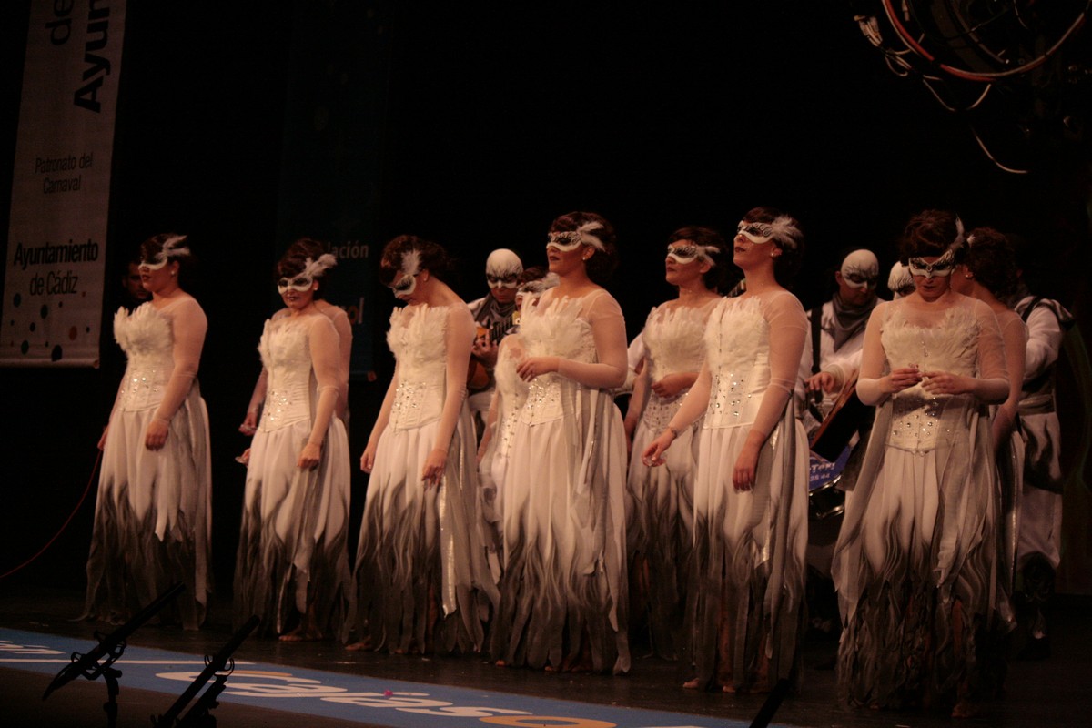 <h2>Carnaval para dejar de ser la desconocida</h2><br/>