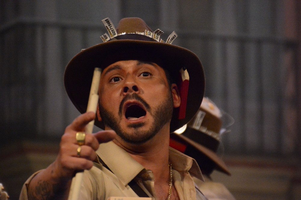 Los indiana jones de los callejones