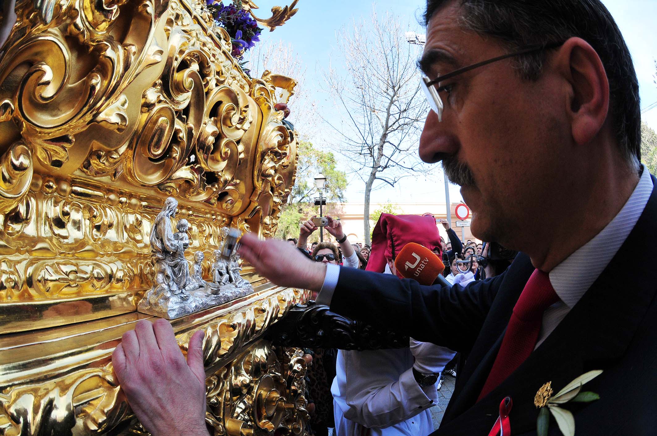 Nuestro padre jesús de la paz anuncia un año más la pasión por cádiz