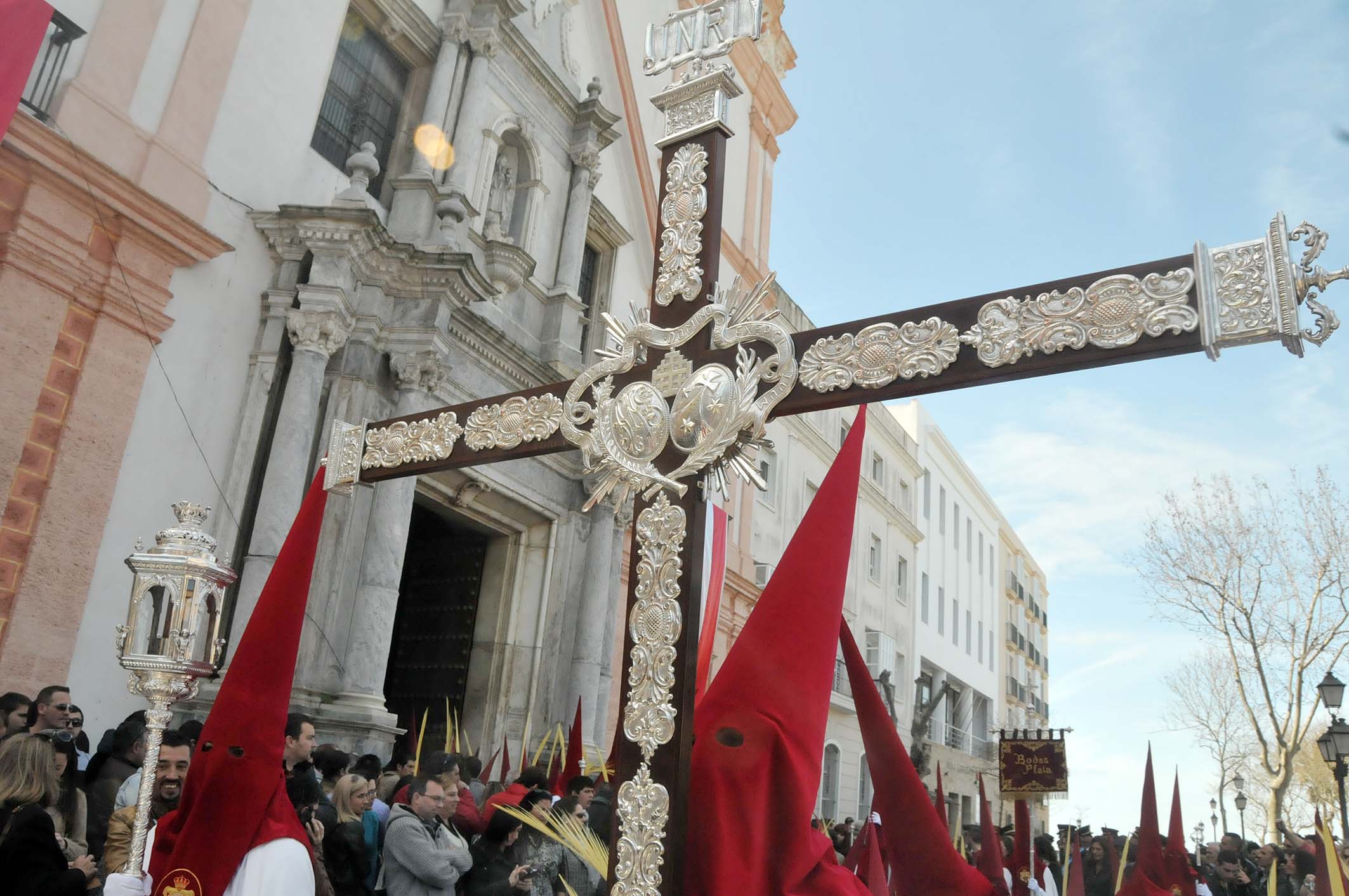 Nuestro padre jesús de la paz anuncia un año más la pasión por cádiz