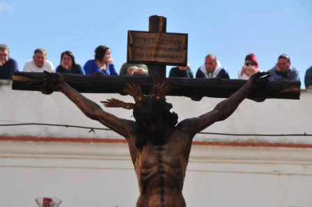 Madre e hijo vuelven a abrazar a sus hijos viñeros Madre e hijo vuelven a abrazar a sus hijos viñeros