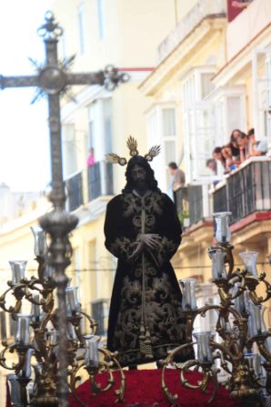 San lorenzo abre sus puertas a la caridad San lorenzo abre sus puertas a la caridad