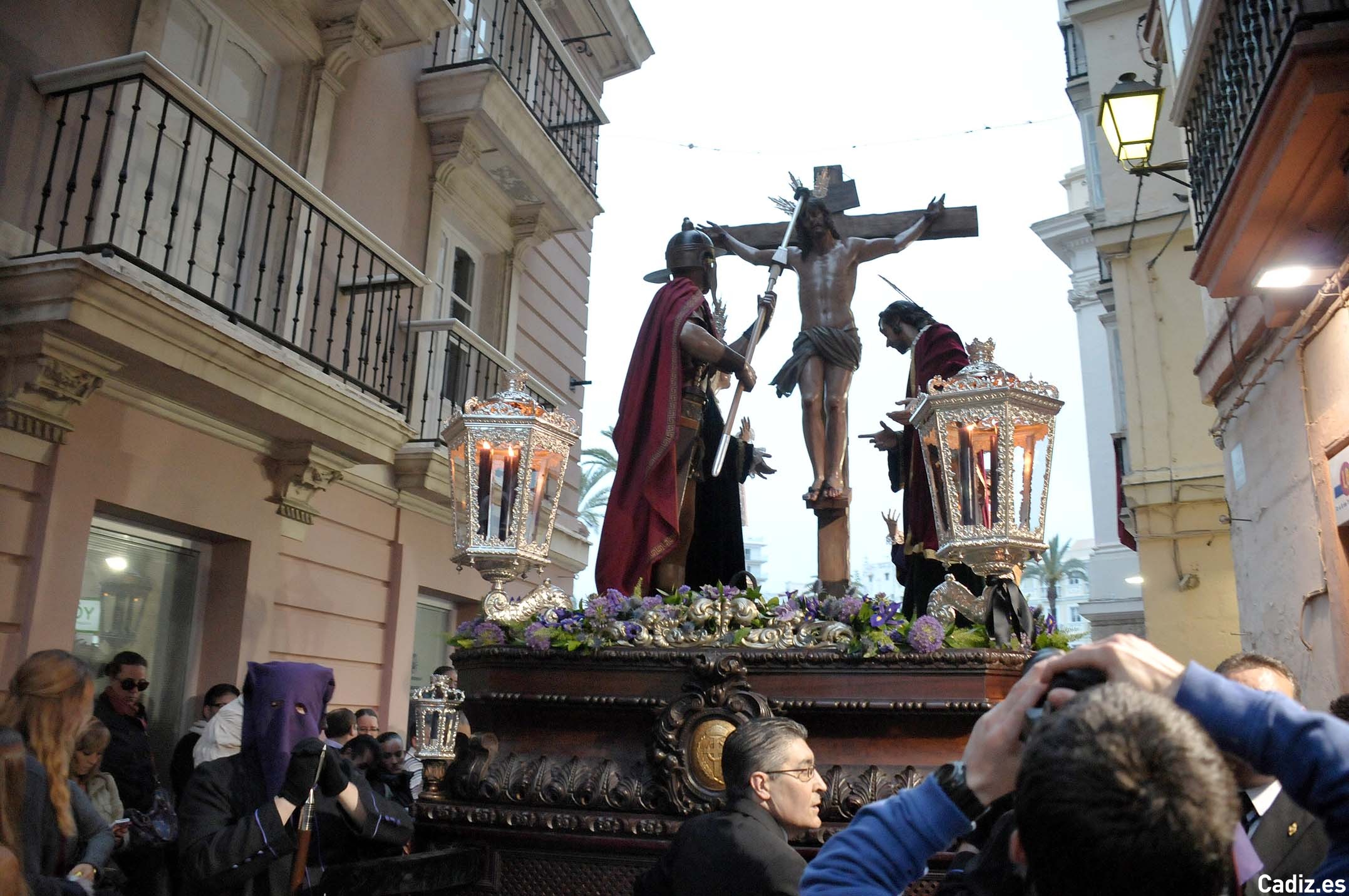 Siete palabras antes de cumplir las escrituras Siete palabras antes de cumplir las escrituras