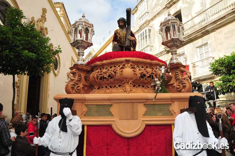 Caído-salida procesional 2011