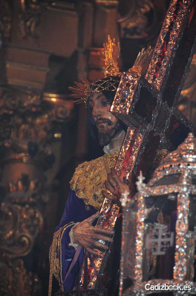 Nazareno-salida procesional 2011