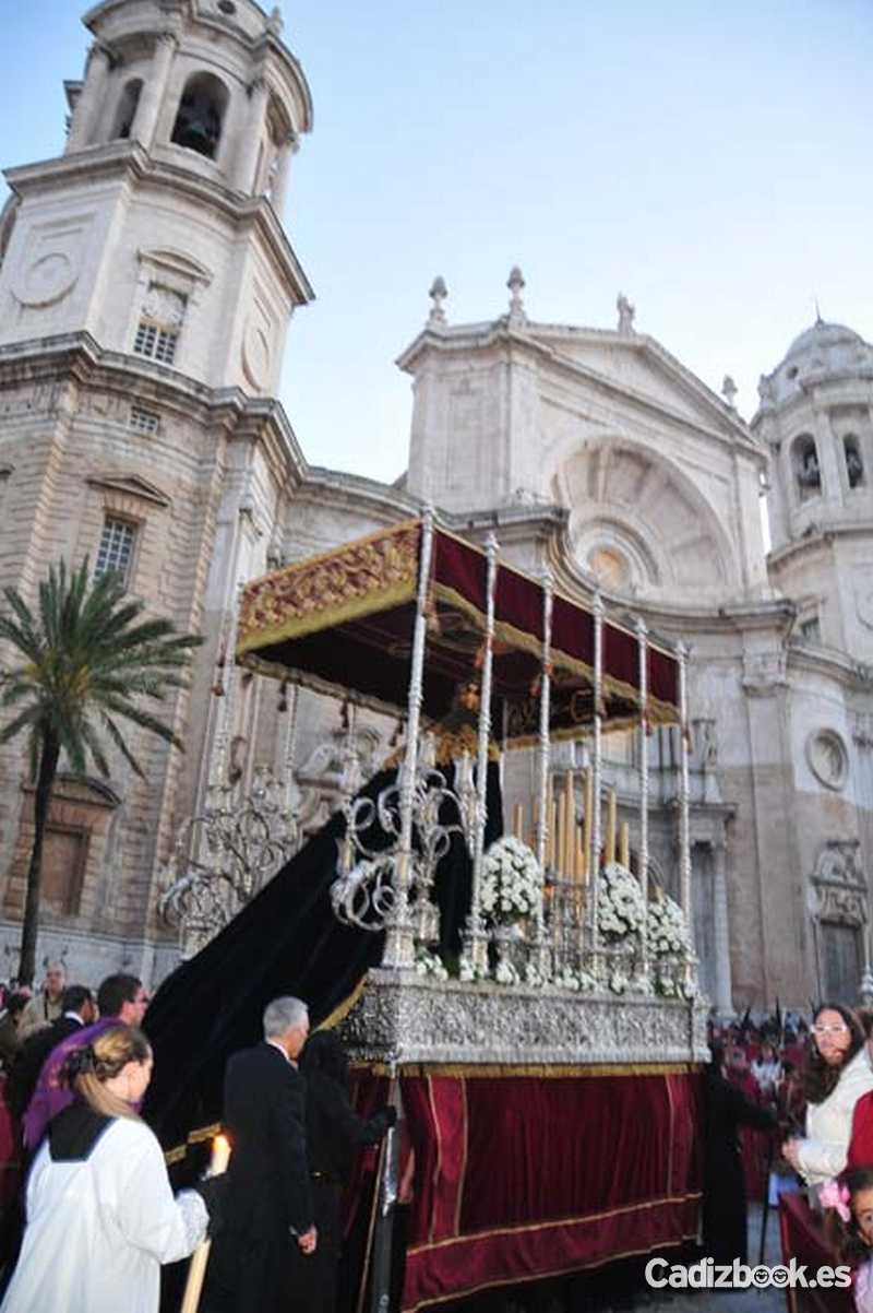 Sanidad-salida procesional 2011