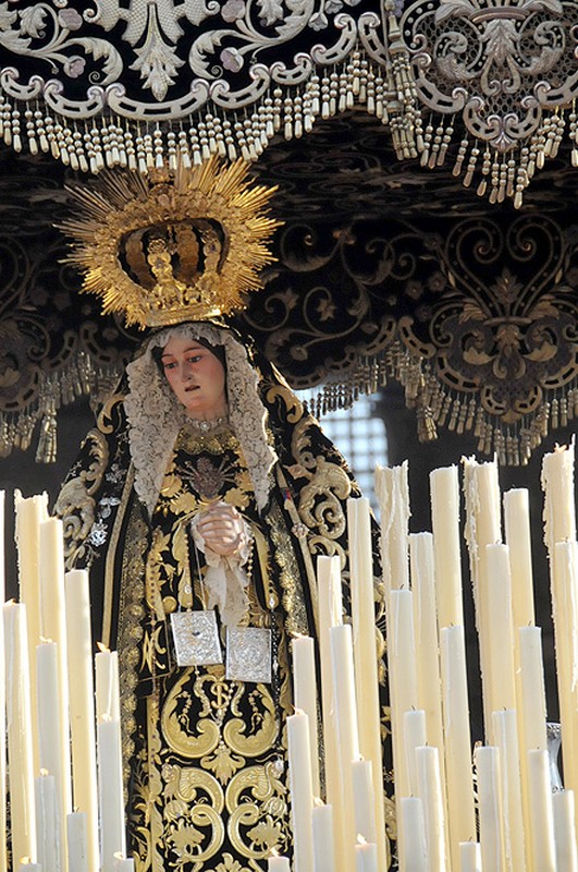 Servitas-procesión de la virgen de los dolores