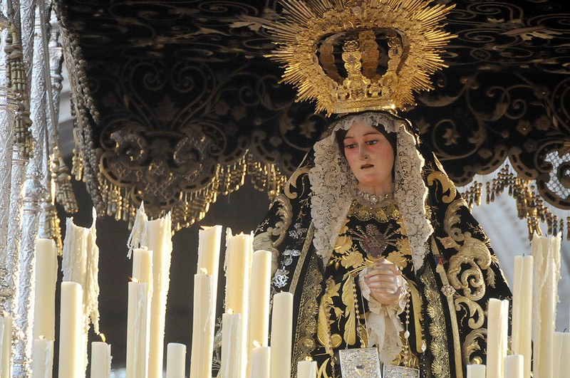 Servitas-procesión de la virgen de los dolores