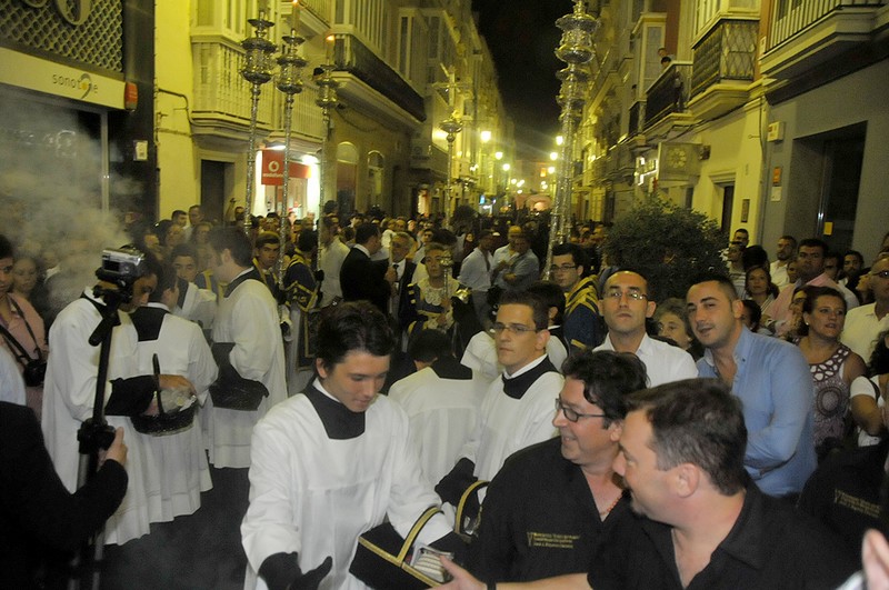 Servitas-procesión de la virgen de los dolores