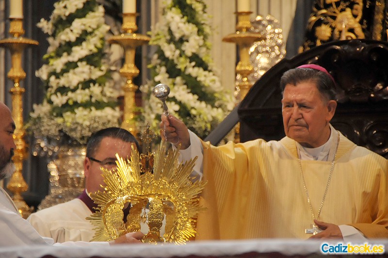 Servitas-coronacion virgen de los dolores