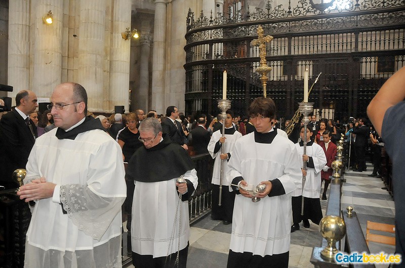 Servitas-coronacion virgen de los dolores