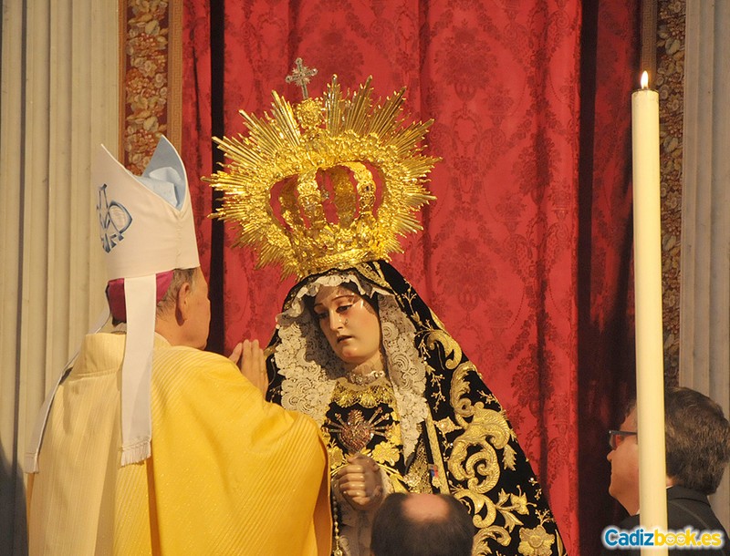 Servitas-coronacion virgen de los dolores