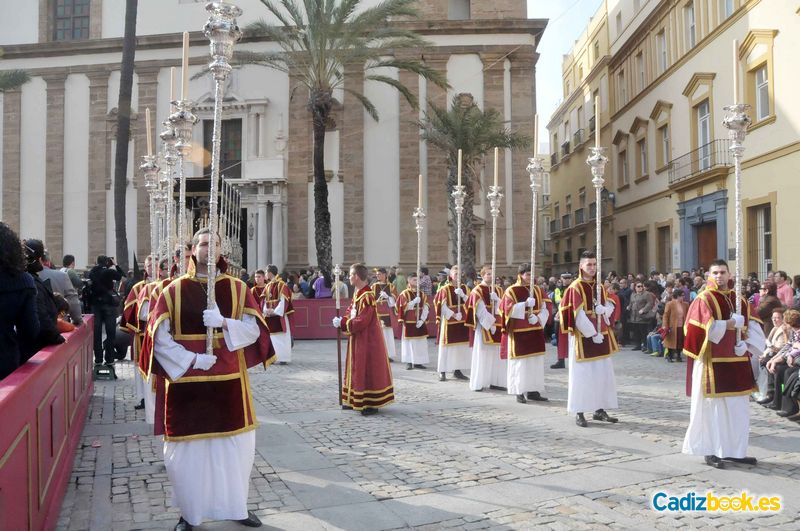 Piedad-salida procesional 2012