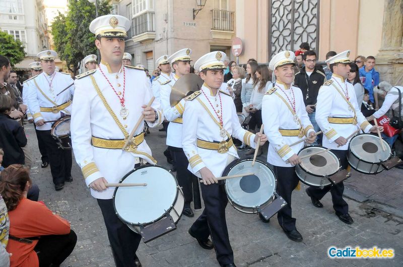 Resucitado-salida procesional 2012