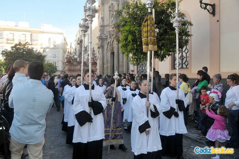 Resucitado-salida procesional 2012